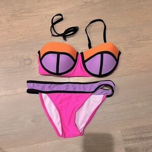 New Size Small 2 Piece Swim Suit Size Small